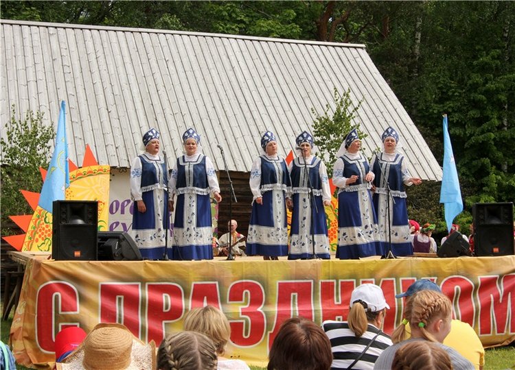 "Троицкие гуляния" в Василёво, 2017 год, продолжение. Архитектурно-этнографический музей под открытым небом "Василёво"