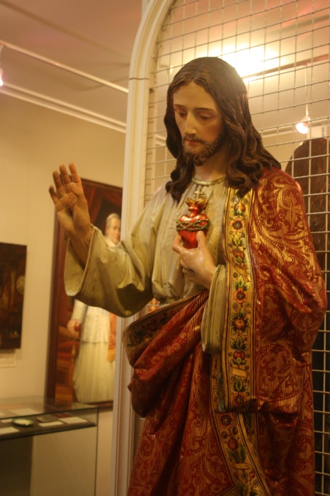 Петербург. Музей истории религий. Часть 3. Религия Китая. Христианство