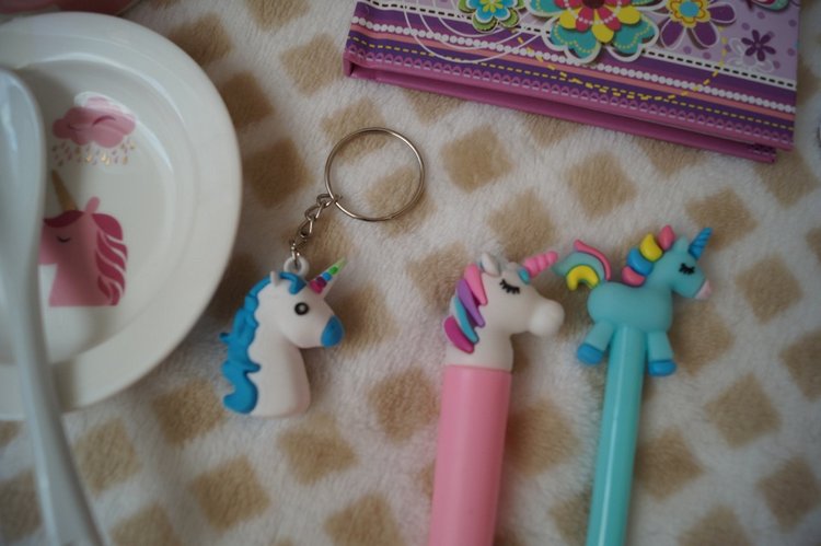 Агаша шьёт для Блайз + обзор подарков от друзей