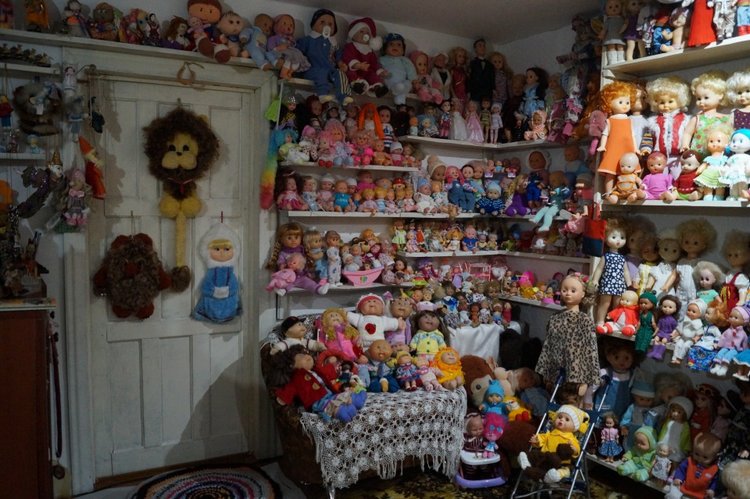 Четвёртая апрельская выписка. Варим покусы ног, варим пластик, красим резиновую голову