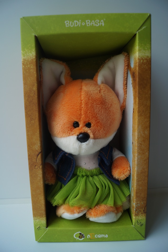 Посылка с подарками на дни рождения