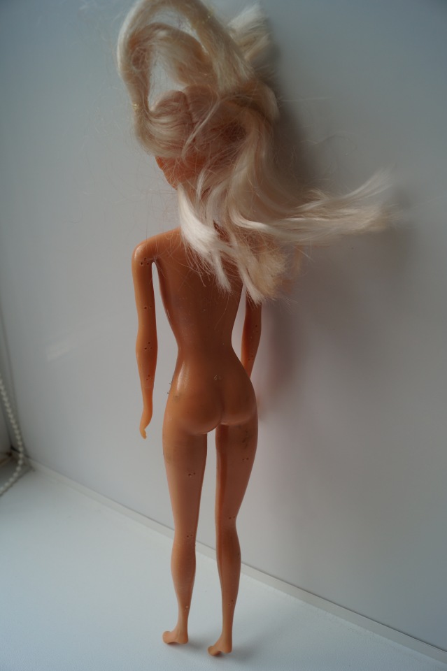 Первая июльская выписка. Две разные поломки шейного крепления - исправляем. Санаторий для кукол. И новые пациенты