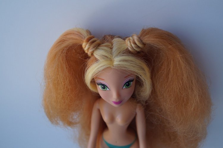 Первая выписка марта. Чебурашка здоров, Братц из серии Sea Stunnerz обрела сменные ножки