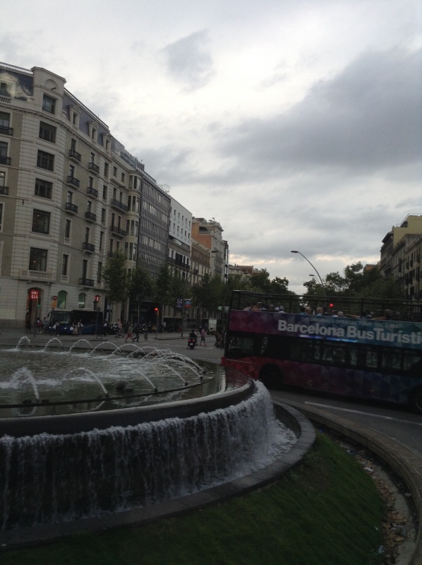 Путешествие Минуш в Испанию. Каталония. ч.2. Донна Барселона. Храм искупления грехов