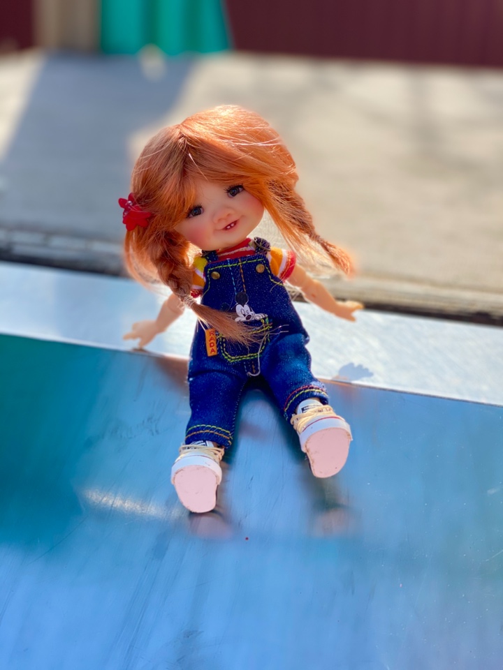 Стоят девчонки... стоят в сторонке. Meadow dolls