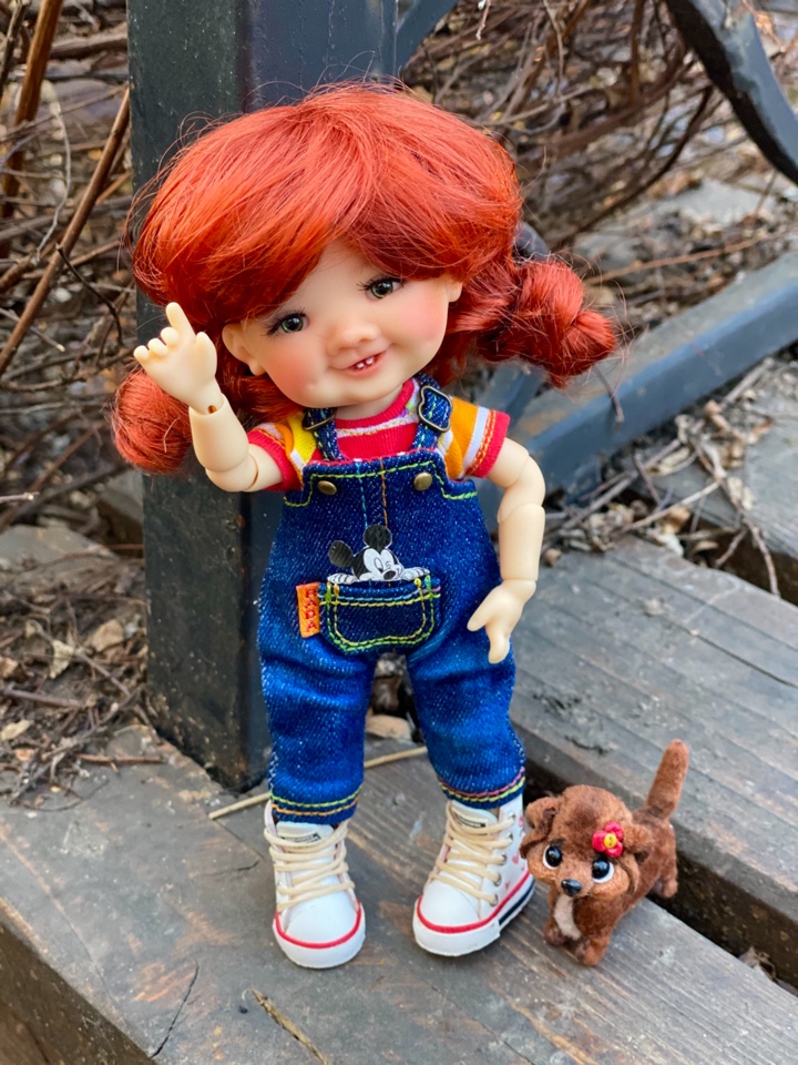 Стоят девчонки... стоят в сторонке. Meadow dolls