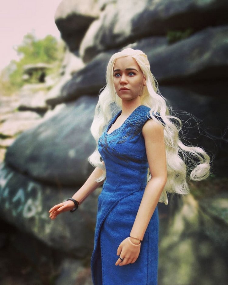 Ещё немного Дейнерис. Экшен-кукла Daenerys от ThreeZero