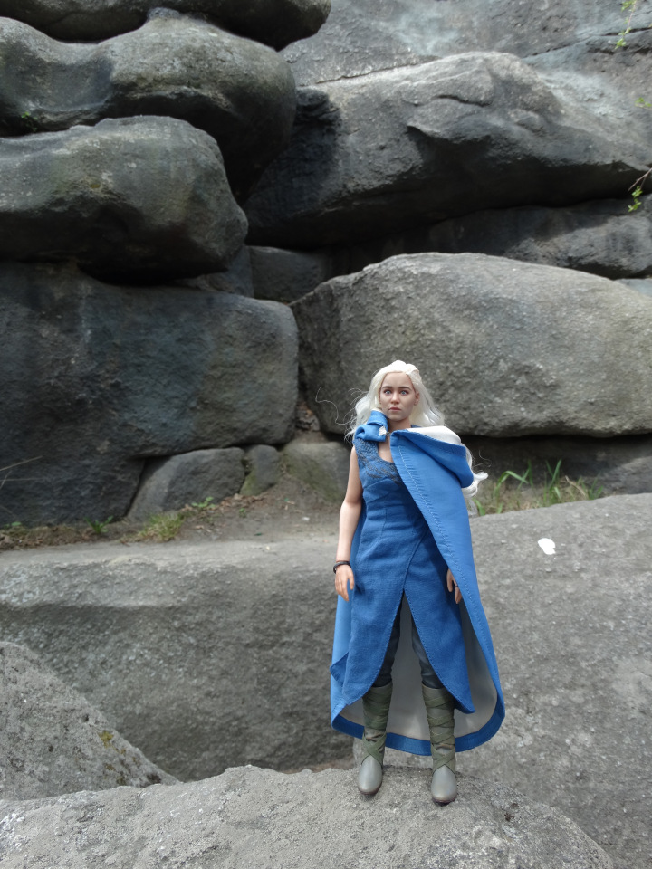 Ещё немного Дейнерис. Экшен-кукла Daenerys от ThreeZero