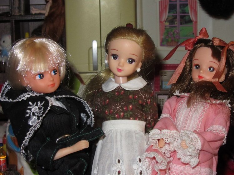 Новогодние праздники Хелены, или Нелегка жизнь интроверта