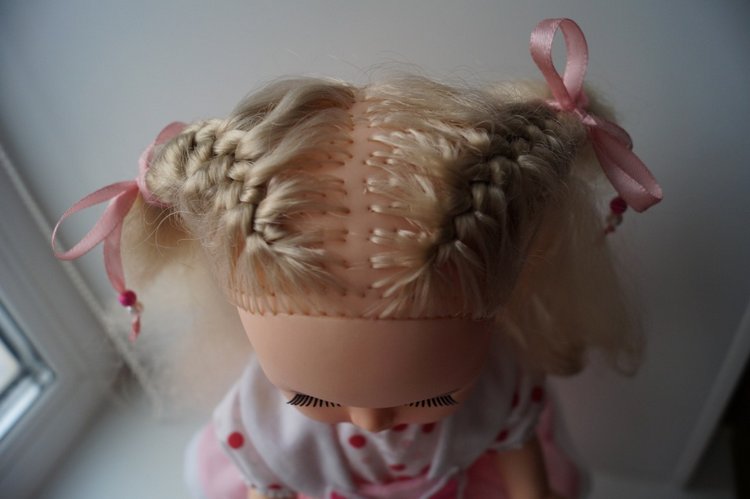 Субботняя традиция - выписывать кукол из лечебницы