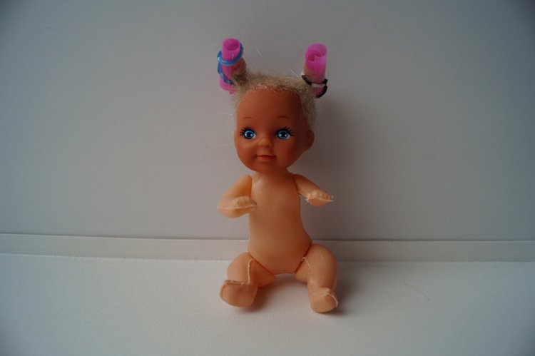 Вторая апрельская выписка малышей. Флокировка с частичной прошивкой, лепка сменных стоп