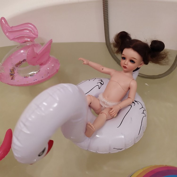 Как мы догоняли лето или примерка кругов для бассейна моей Боночкой (фото 4)