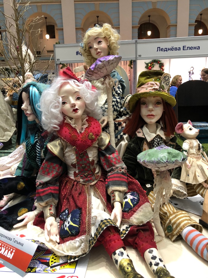 "Искусство куклы" 2019 - приглашаю прогуляться по выставке... ч.6 - завершающая