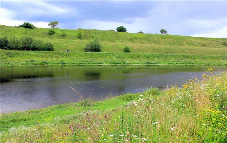 Любимая Старица. Свято-Успенский мужской монастырь