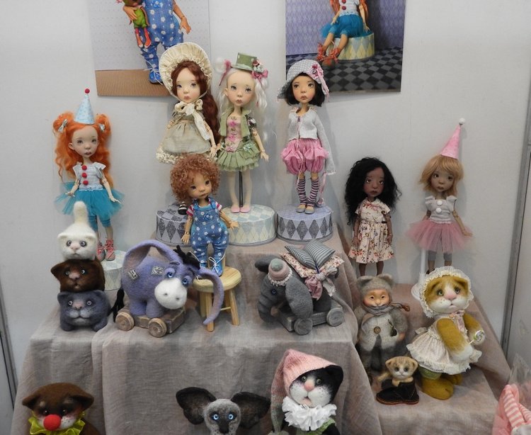 XV Международный осенний салон авторских кукол на Тишинке с 4 по 6 октября 2019 года в Москве - часть 1