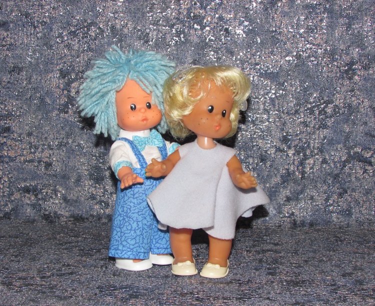 Моя новая девочка Ева и её друзья (куколки ГДР Werk Schalkau-косолапки)