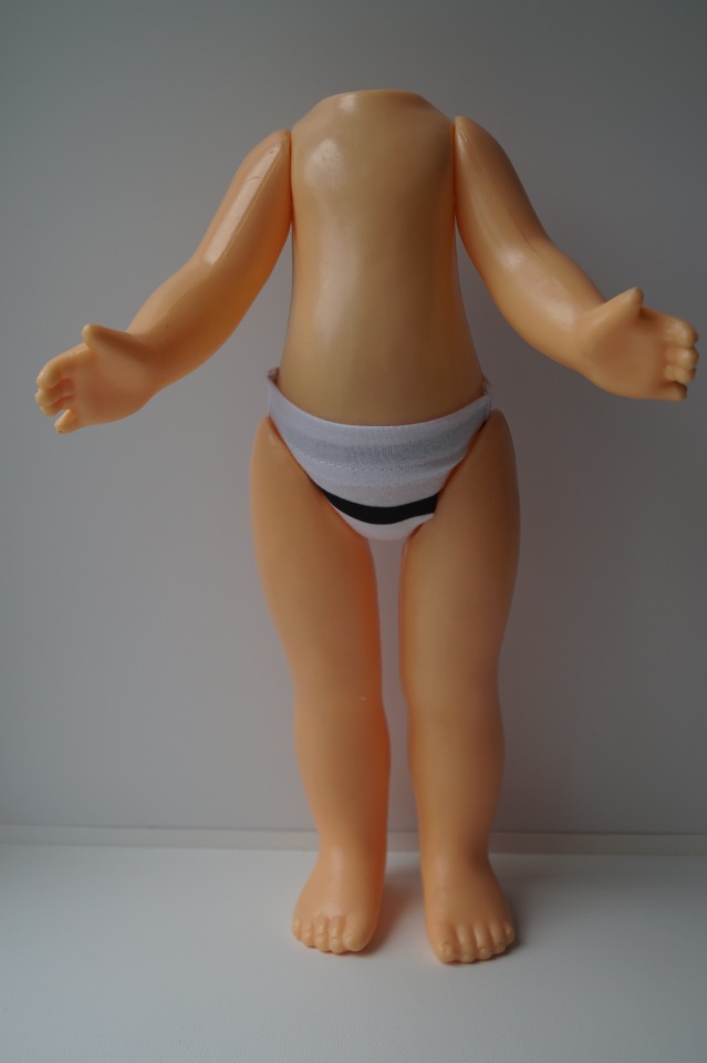 Третья июльская выписка. Вылечила восемь кукол СССР! И всем сшила наряды - за неделю