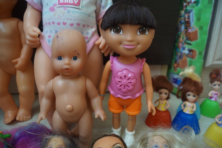 Приехали три посылки, открыла, а их четыре