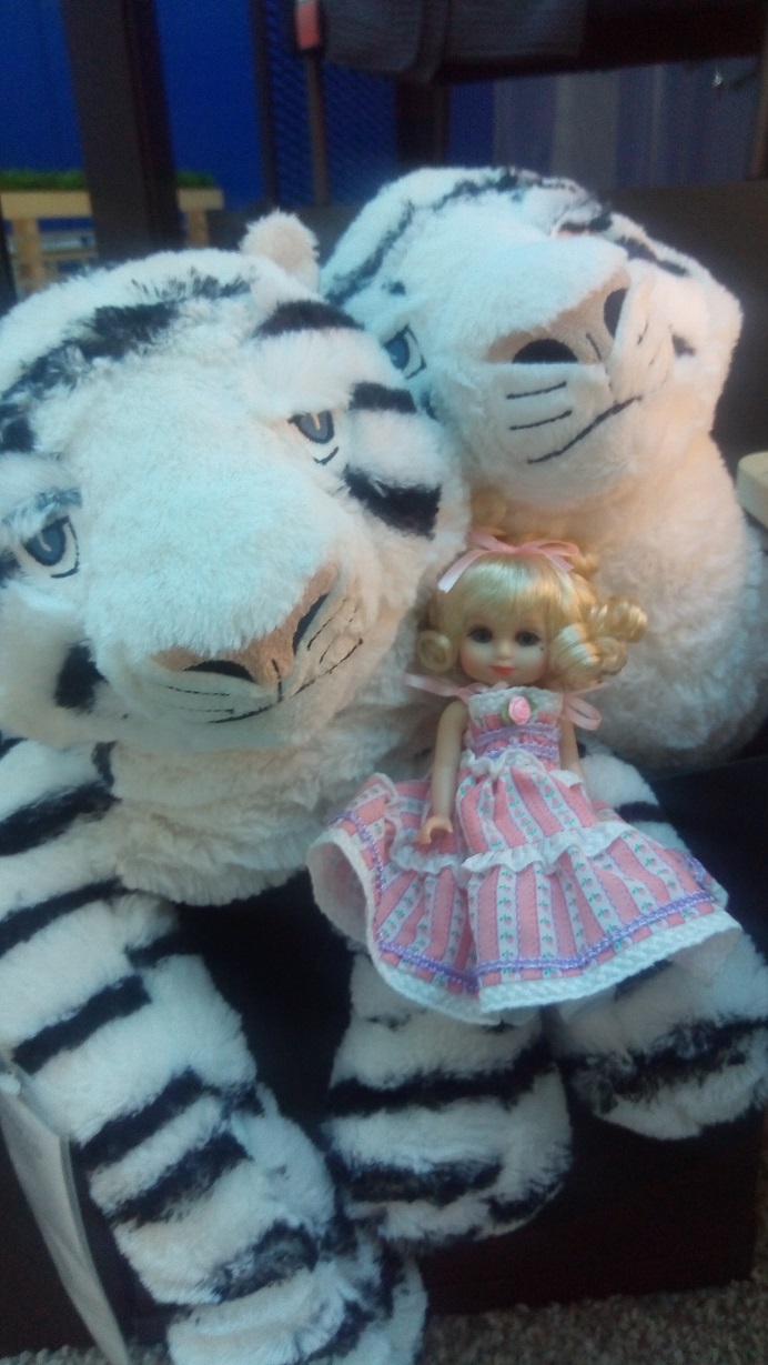 Предновогодний поход в ИКЕА с Adora Belle Calendar Girls или История Золушки (фото 5)