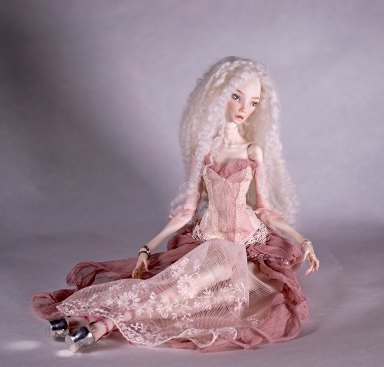 Лорелея. Фарфоровая шарнирная кукла