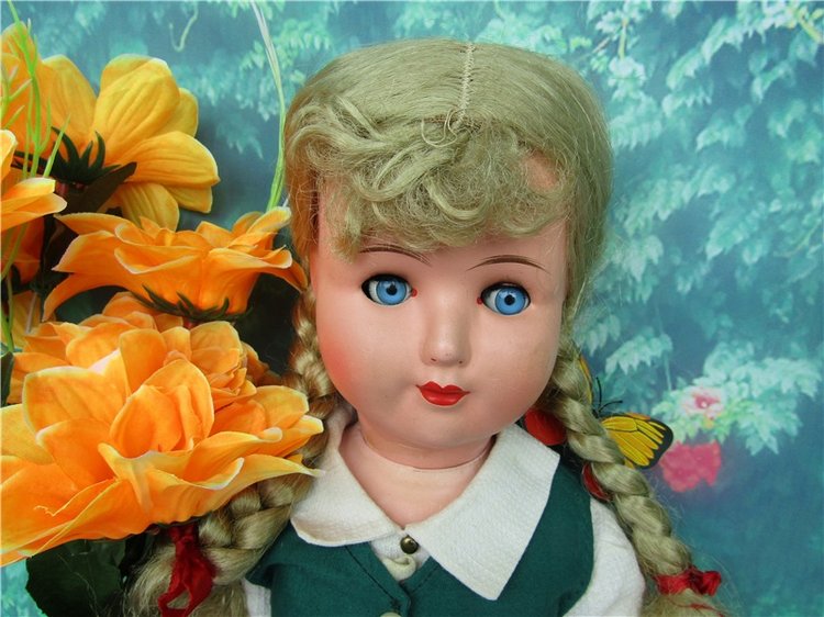 Заплетают мне косички: Мило, даже симпатично