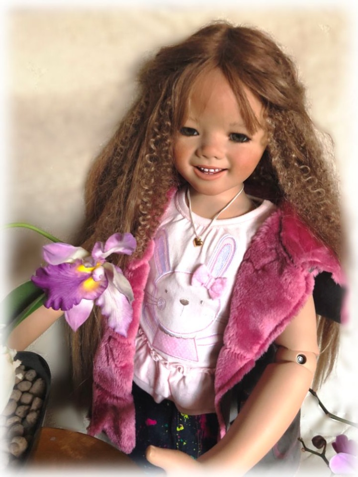 Показ химочек продолжается ... с нами сегодня замечательная Лиска