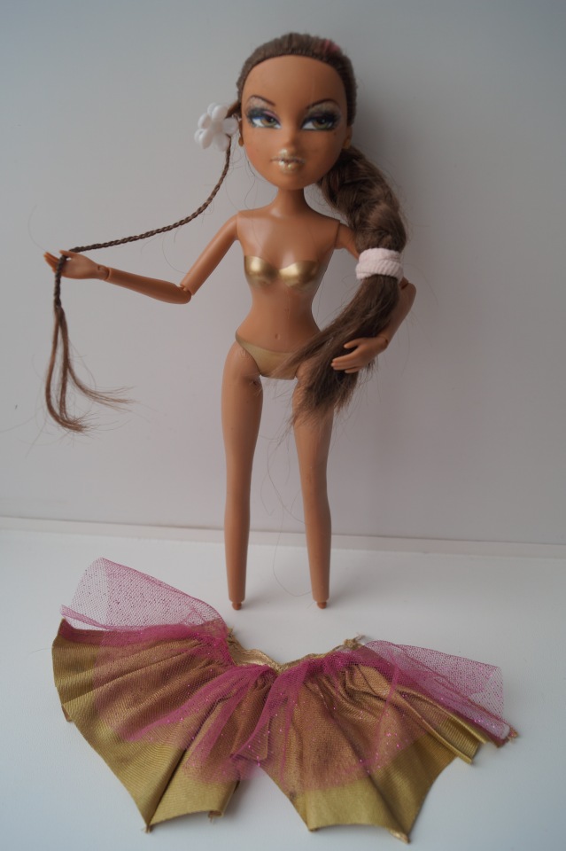 Первая выписка марта. Чебурашка здоров, Братц из серии Sea Stunnerz обрела сменные ножки