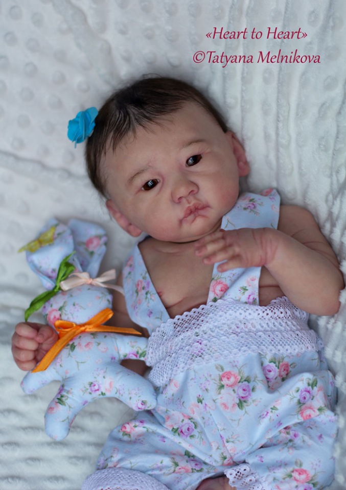 Вот такая азиатская бэбичка Ellory