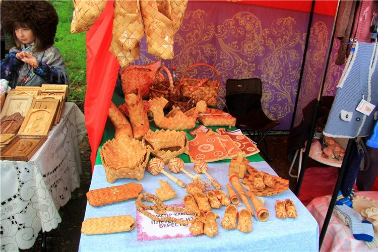 "Троицкие гуляния" в Василёво, 2018 год. Архитектурно-этнографический музей под открытым небом Василёво