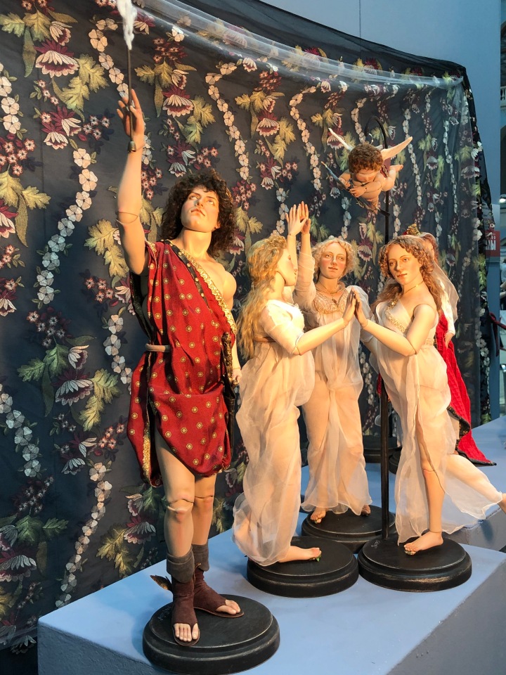 "Искусство куклы" 2019 - приглашаю прогуляться по выставке... ч.1