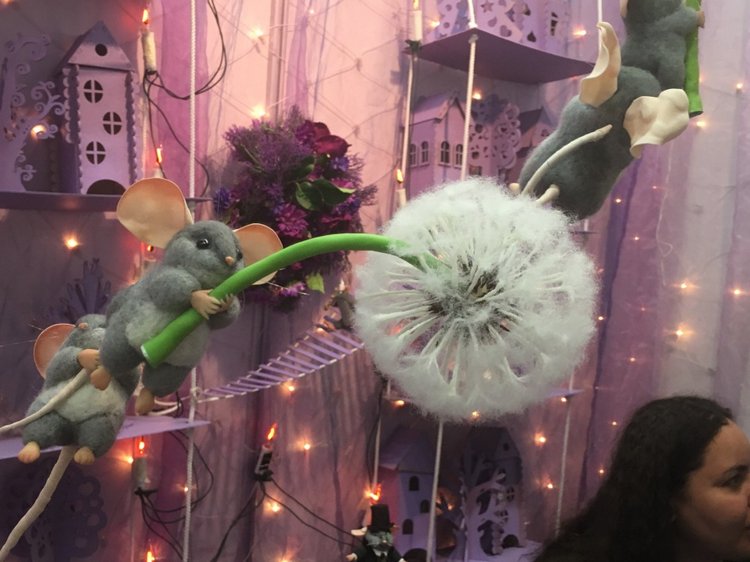 Апрель 2018 - выставка на Тишинке - так ее увидела я - окончание