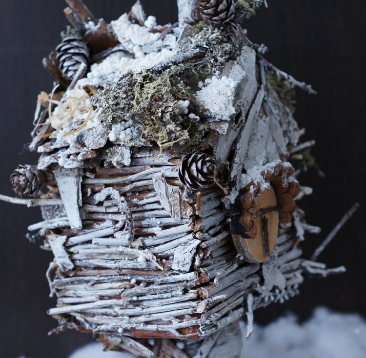 Избушка на курьих ножках — Авторские игрушки из разных материалов: синельная проволока (фото 5)