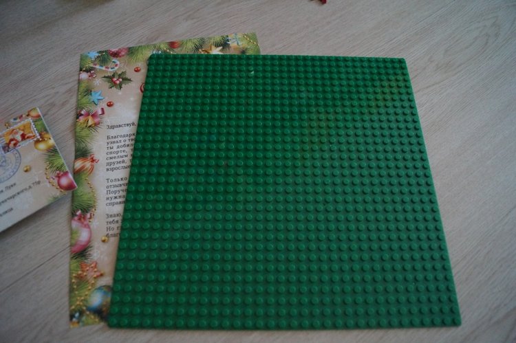 Верите ли вы в деда Мороза? Подарки под ёлочкой, их ждали