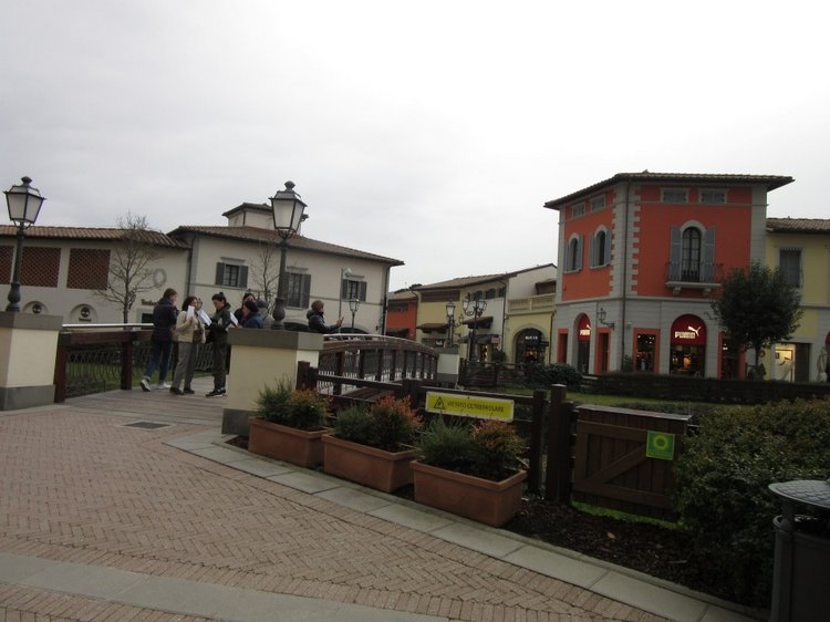 До пандемии. Путешествие по Италии, часть 3 (Флоренция, аутлет Барберино)