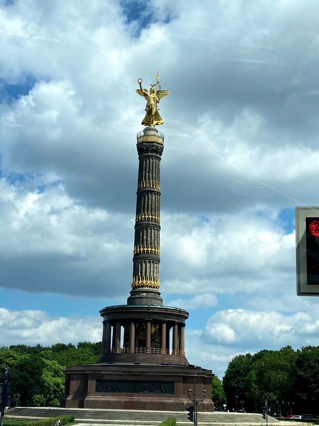 Галопом по Европам... 1 Часть