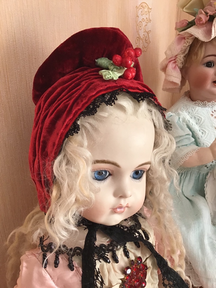 Тайны и ягоды любят все. Мой новый бонет "Остролист" | Бэйбики Тайны и ягоды любят все. Мой новый бонет "Остролист"