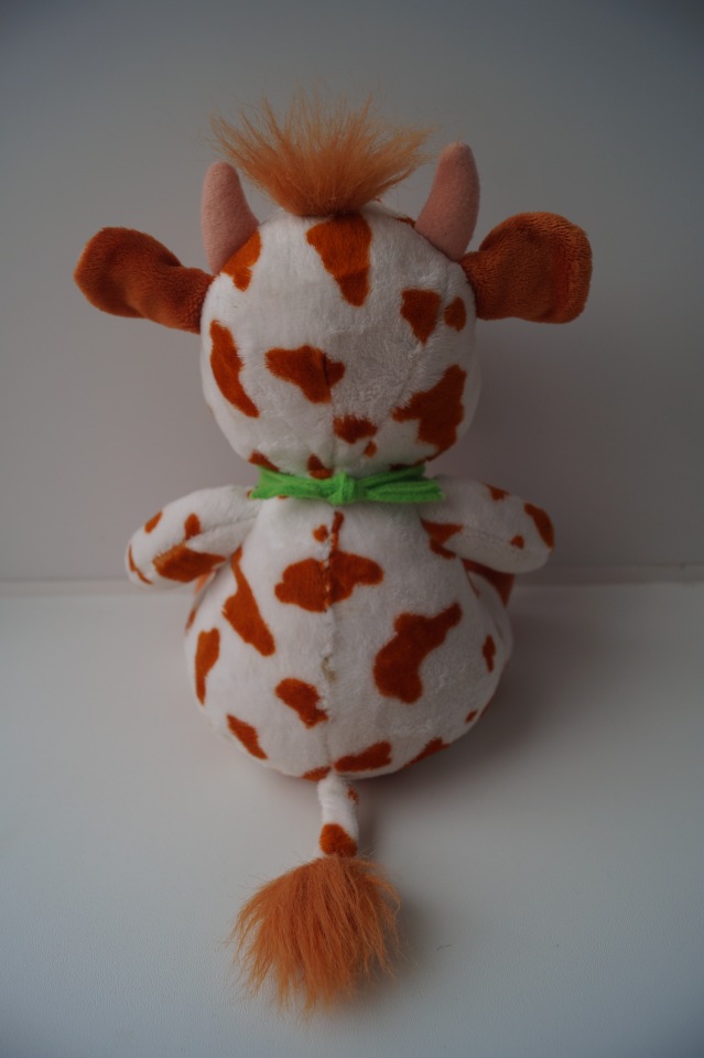 Вторая выписка октября. Машенька здорова. Кукла из лужи стала милашкой. Коровка замычала. Как поставить Лолочку на ножки,