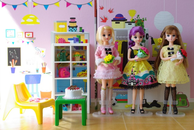 Наши куколки Такара - Ликка, eë семья и друзья