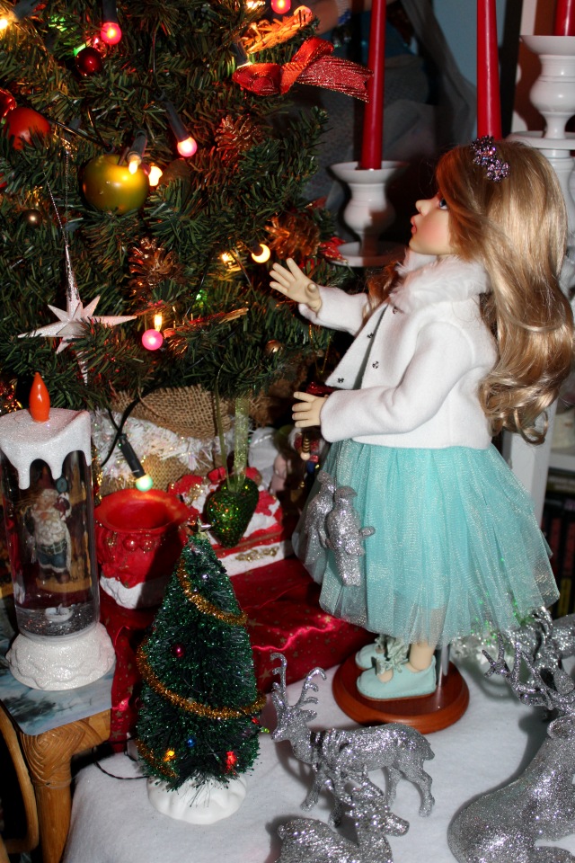 Снежинка Талисса и Новогодняя елка