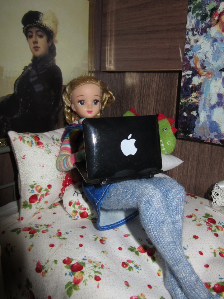 Типичное лето Хелены. Лениво, жарко, виртуально (фото 7)