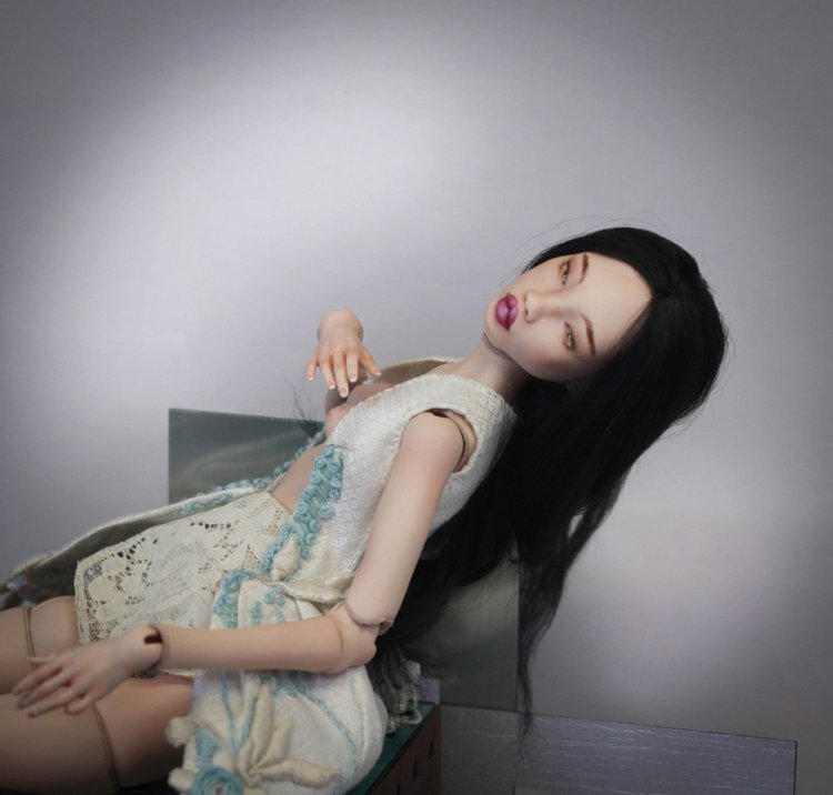 Райский цветок Тинатин. Фарфоровая шарнирная кукла (фото 6)