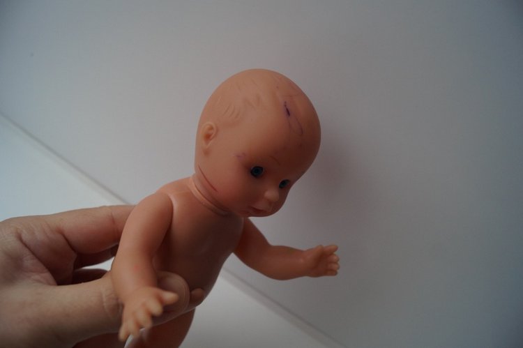 Первая выписка ноября. Починка шейного крепления у Братц, утерянная кисть восстановлена, как привести в порядок фабричную