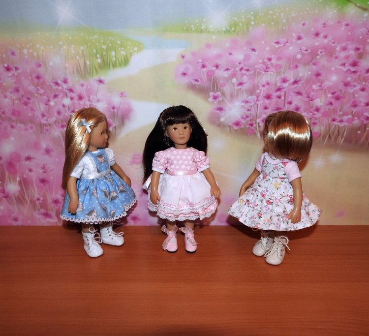 Куколки KIDZ'N'CATS mini и обувочка для них