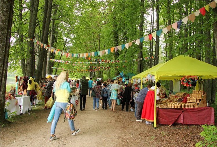 "Троицкие гуляния" в Василёво, 2017 год. Архитектурно-этнографический музей под открытым небом "Василёво"
