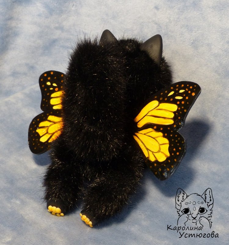 Бабочковая кошка Папилиофелис - Монарх и ее котенок (фото 7)