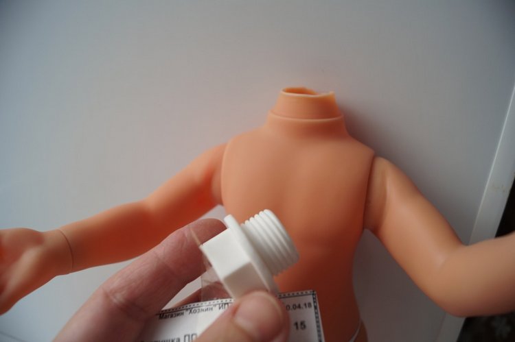 Первая апрельская выписка. Как вылечить шею за три рубля. Флокировка в домашних условиях