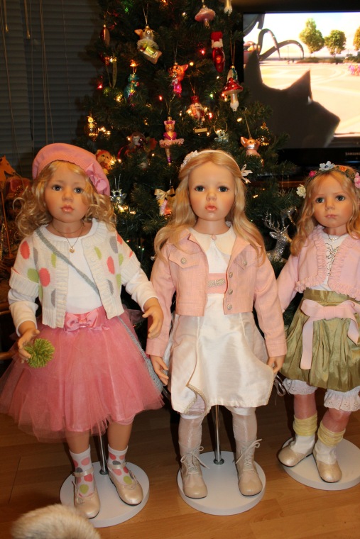 Новогодняя елка с моими куклами от Hildegard Gunzel