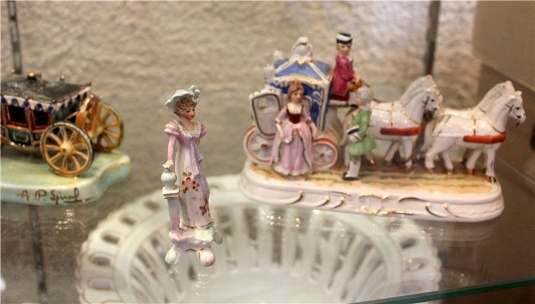 Старица, Музей фарфора — Фарфоровые статуэтки и фигурки: винтаж