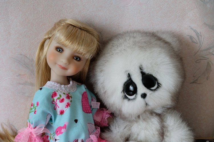 Прогулки с Сарой и Беллой RubiRed Galleria/Effner