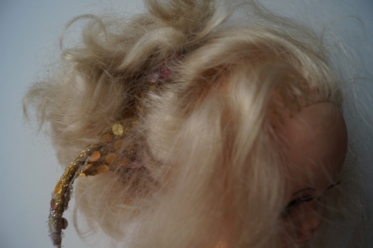 Субботняя традиция - выписывать кукол из лечебницы